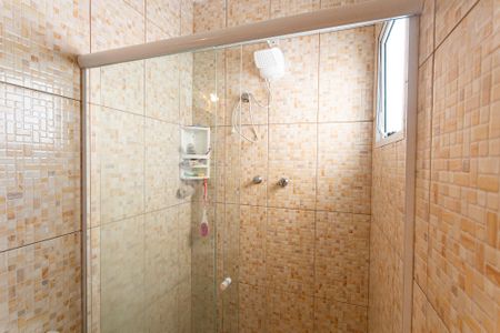 Casa à venda com 140m², 3 quartos e 2 vagasBanheiro da Suíte