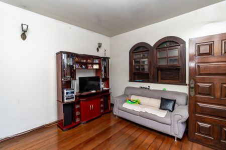 Casa à venda com 574m², 8 quartos e 8 vagas Casa à venda com 574m², 8 quartos e 8 vagasSala 1