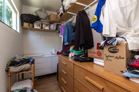 Casa à venda com 574m², 8 quartos e 8 vagas Casa à venda com 574m², 8 quartos e 8 vagasCloset