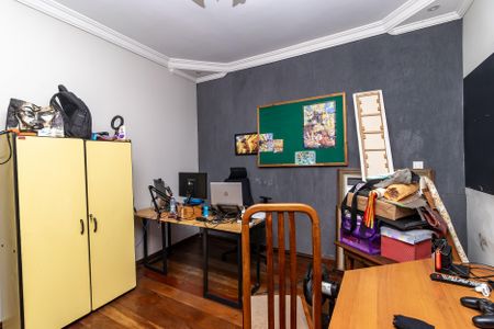 Casa à venda com 574m², 8 quartos e 8 vagas Casa à venda com 574m², 8 quartos e 8 vagasEscritório 1