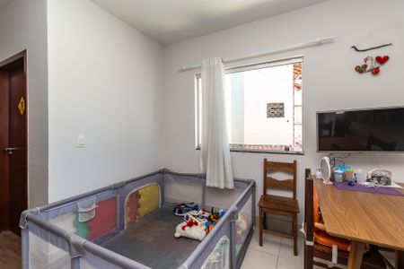 Casa à venda com 574m², 8 quartos e 8 vagas Casa à venda com 574m², 8 quartos e 8 vagasSala 3