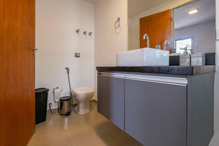 Apartamento para alugar com 113m², 3 quartos e 1 vagaSuíte - Banheiro