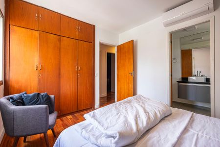 Apartamento para alugar com 113m², 3 quartos e 1 vagaSuíte