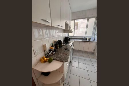 Apartamento à venda com 115m², 2 quartos e 1 vagaCozinha