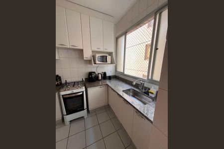 Apartamento à venda com 115m², 2 quartos e 1 vagaCozinha