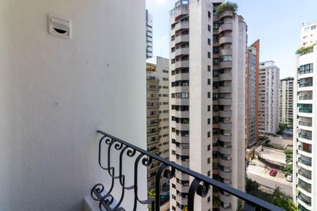 Sacada de apartamento para alugar com 2 quartos, 88m² em Indianópolis, São Paulo