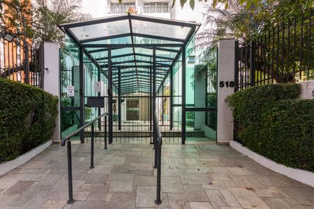 Apartamento para alugar com 88m², 2 quartos e 1 vagaFachada