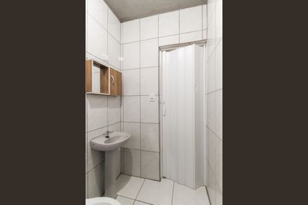 Casa para alugar com 45m², 2 quartos e sem vagaBanheiro