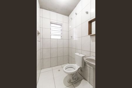 Casa para alugar com 45m², 2 quartos e sem vagaBanheiro