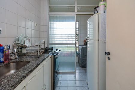 Apartamento à venda com 58m², 2 quartos e 1 vagaCozinha