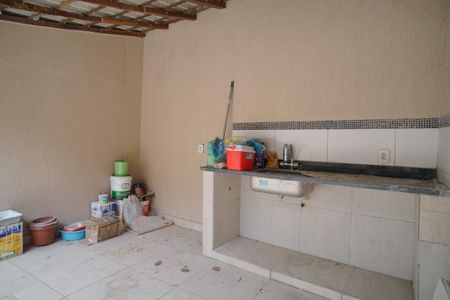 Casa à venda com 247m², 4 quartos e 2 vagasÁrea externa