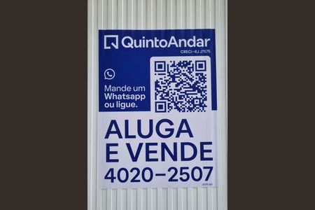 Casa à venda com 247m², 4 quartos e 2 vagasPlaca