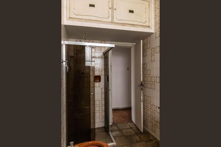 Casa à venda com 210m², 5 quartos e 4 vagas Casa à venda com 210m², 5 quartos e 4 vagasBanheiro Social