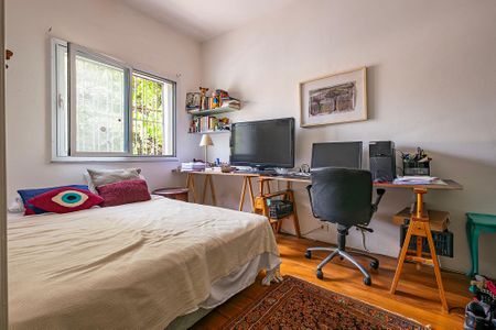 Casa à venda com 180m², 4 quartos e sem vagaQuarto 1