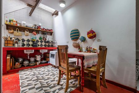 Casa à venda com 180m², 4 quartos e sem vagaCozinha