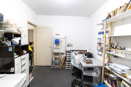 Casa à venda com 298m², 4 quartos e 3 vagas Casa à venda com 298m², 4 quartos e 3 vagasQuarto 2