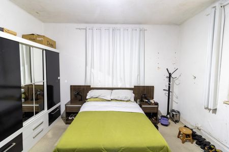 Casa à venda com 298m², 4 quartos e 3 vagas Casa à venda com 298m², 4 quartos e 3 vagasQuarto 3