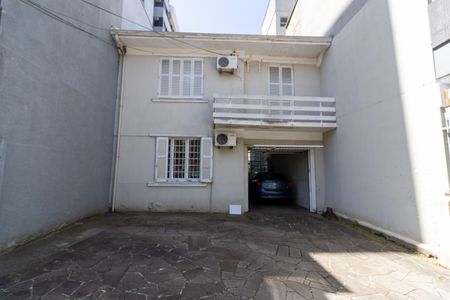 Casa à venda com 298m², 4 quartos e 3 vagas Casa à venda com 298m², 4 quartos e 3 vagasJardim