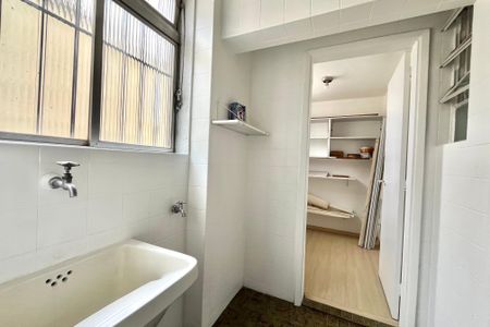 Apartamento à venda com 70m², 2 quartos e sem vaga Apartamento à venda com 70m², 2 quartos e sem vagaÁrea de Serviço