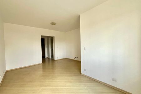 Apartamento à venda com 70m², 2 quartos e sem vaga Apartamento à venda com 70m², 2 quartos e sem vagaSala