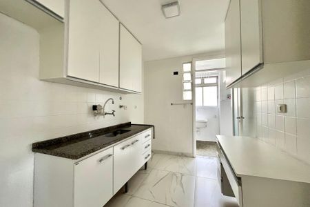 Apartamento à venda com 70m², 2 quartos e sem vaga Apartamento à venda com 70m², 2 quartos e sem vagaCozinha