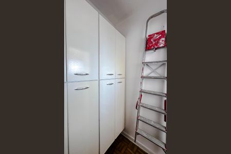 Apartamento à venda com 78m², 2 quartos e sem vaga Apartamento à venda com 78m², 2 quartos e sem vagaQuarto de Serviço