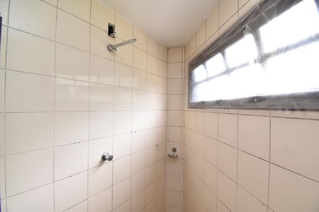 Casa para alugar com 130m², 3 quartos e 1 vagaBanheiro 2