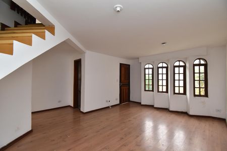Casa para alugar com 130m², 3 quartos e 1 vagaSala