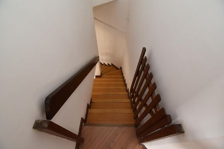 Casa para alugar com 130m², 3 quartos e 1 vagaCorredor/Escadas