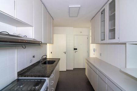 Apartamento para alugar com 101m², 3 quartos e 2 vagas Apartamento para alugar com 101m², 3 quartos e 2 vagasCozinha