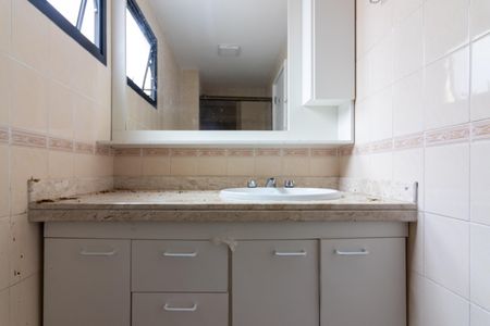 Apartamento para alugar com 101m², 3 quartos e 2 vagas Apartamento para alugar com 101m², 3 quartos e 2 vagasBanheiro da Suíte