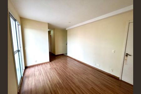 Sala de apartamento para alugar com 2 quartos, 60m² em Vila Rosalia, Guarulhos