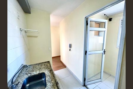 Apartamento à venda com 60m², 2 quartos e 1 vaga Apartamento à venda com 60m², 2 quartos e 1 vagaCozinha