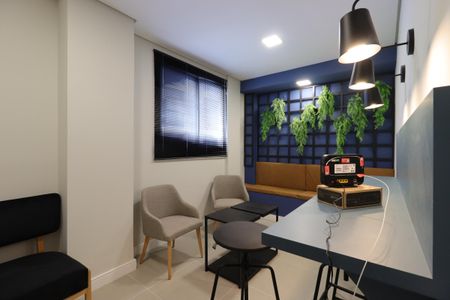 Apartamento para alugar com 35m², 2 quartos e sem vagaÁrea Comum - Home Office