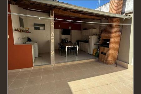 Casa à venda com 210m², 3 quartos e 2 vagasFoto 15