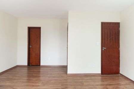 Casa de condomínio à venda com 120m², 3 quartos e 3 vagasQuarto 2 e Suíte 