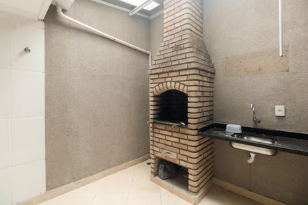 Casa de condomínio à venda com 120m², 3 quartos e 3 vagasChurrasqueira 