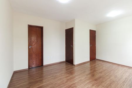 Casa de condomínio à venda com 120m², 3 quartos e 3 vagasQuarto 2 e Suíte 