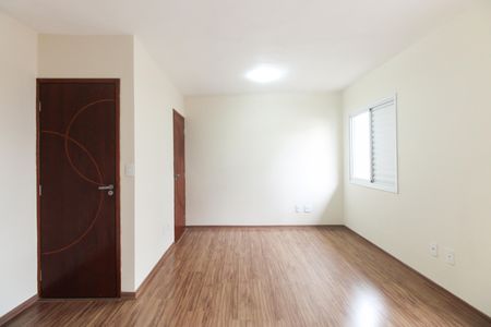 Casa de condomínio à venda com 120m², 3 quartos e 3 vagasQuarto 2 e Suíte 