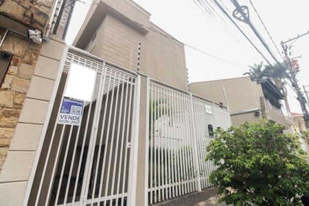 Casa de condomínio à venda com 120m², 3 quartos e 3 vagasFachada 