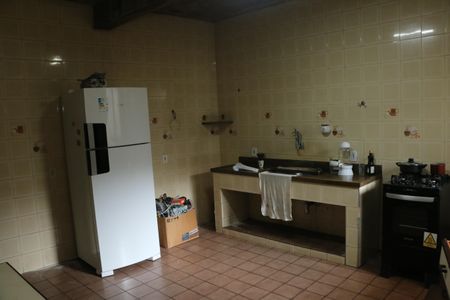 Casa para alugar com 381m², 2 quartos e 2 vagasCozinha