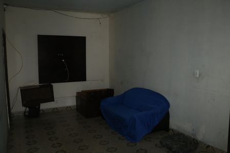 Casa para alugar com 381m², 2 quartos e 2 vagassala