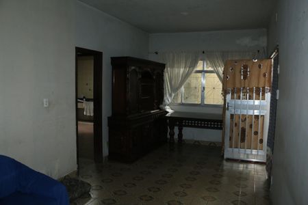 sala de casa para alugar com 2 quartos, 381m² em Floresta, Nova Iguaçu