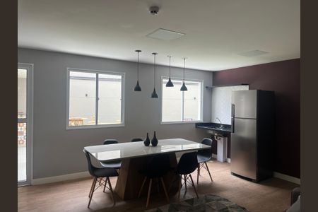 Apartamento à venda com 28m², 2 quartos e sem vagaÁrea comum - Salão de festas