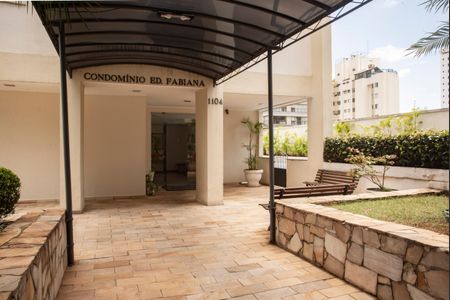 Apartamento à venda com 67m², 2 quartos e 1 vagaHall de entrada