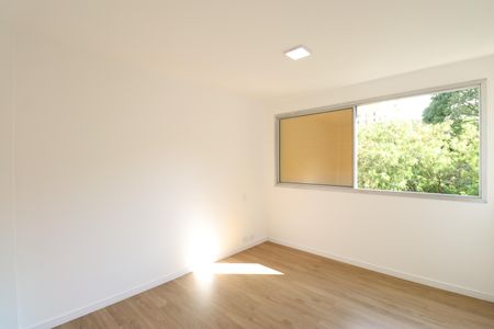 Apartamento à venda com 115m², 2 quartos e 1 vagaSuíte
