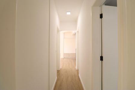 Apartamento à venda com 115m², 2 quartos e 1 vagaCorredor