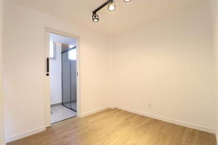 Apartamento à venda com 115m², 2 quartos e 1 vagaCloset