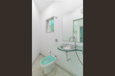 Casa para alugar com 4 quartos, 250m² em Parque Boturussu, São Paulo