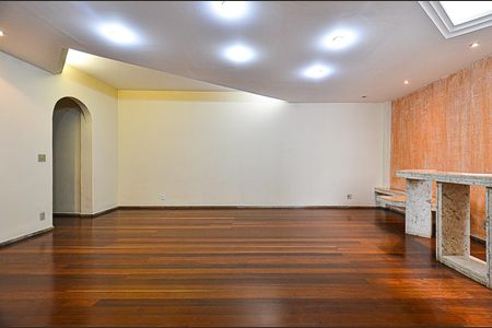 Sala Ambientes de apartamento à venda com 4 quartos, 150m² em Santa Efigênia, Belo Horizonte
